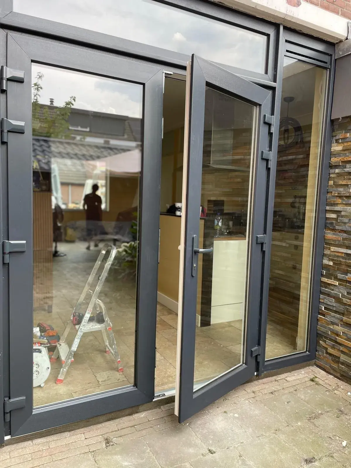 Windows & Entrance Door